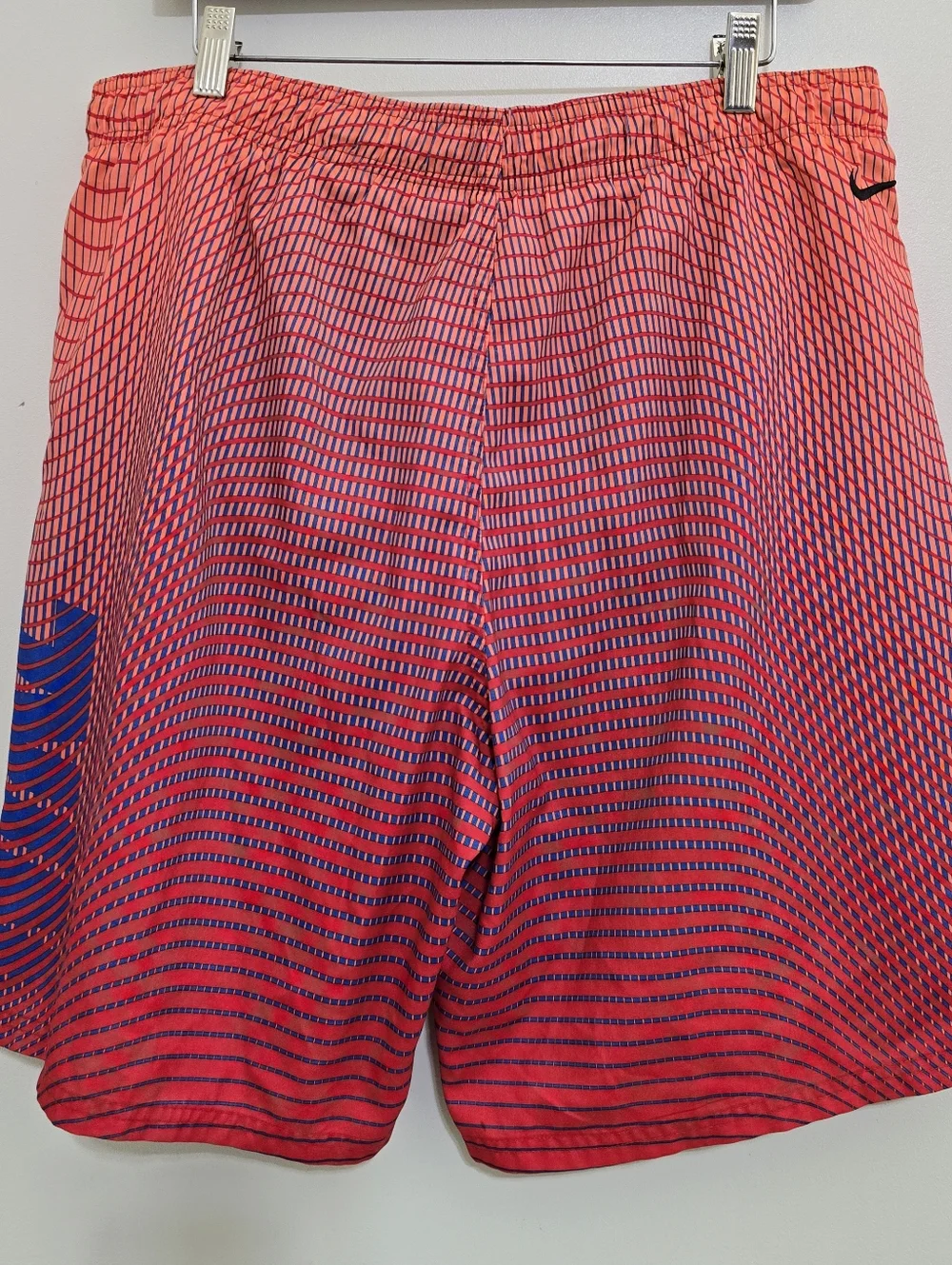 NIKE size Large  Board Shorts Mesh Lined Riptide‎ Volley Swim Trunks Orange